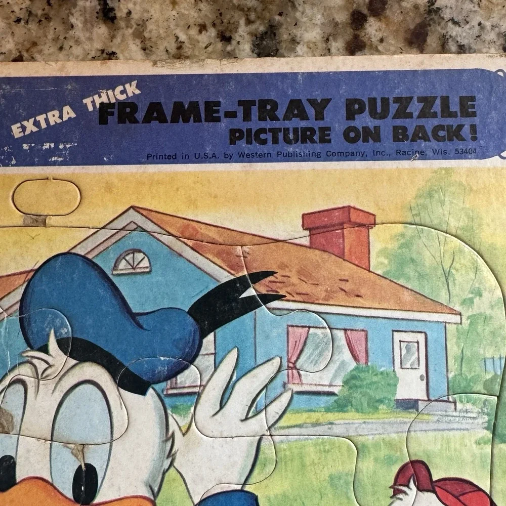 Vintage Disney Donald Duck Skateboard Frame-Tray Puzzle Cardboard‎ Whitman 24pc